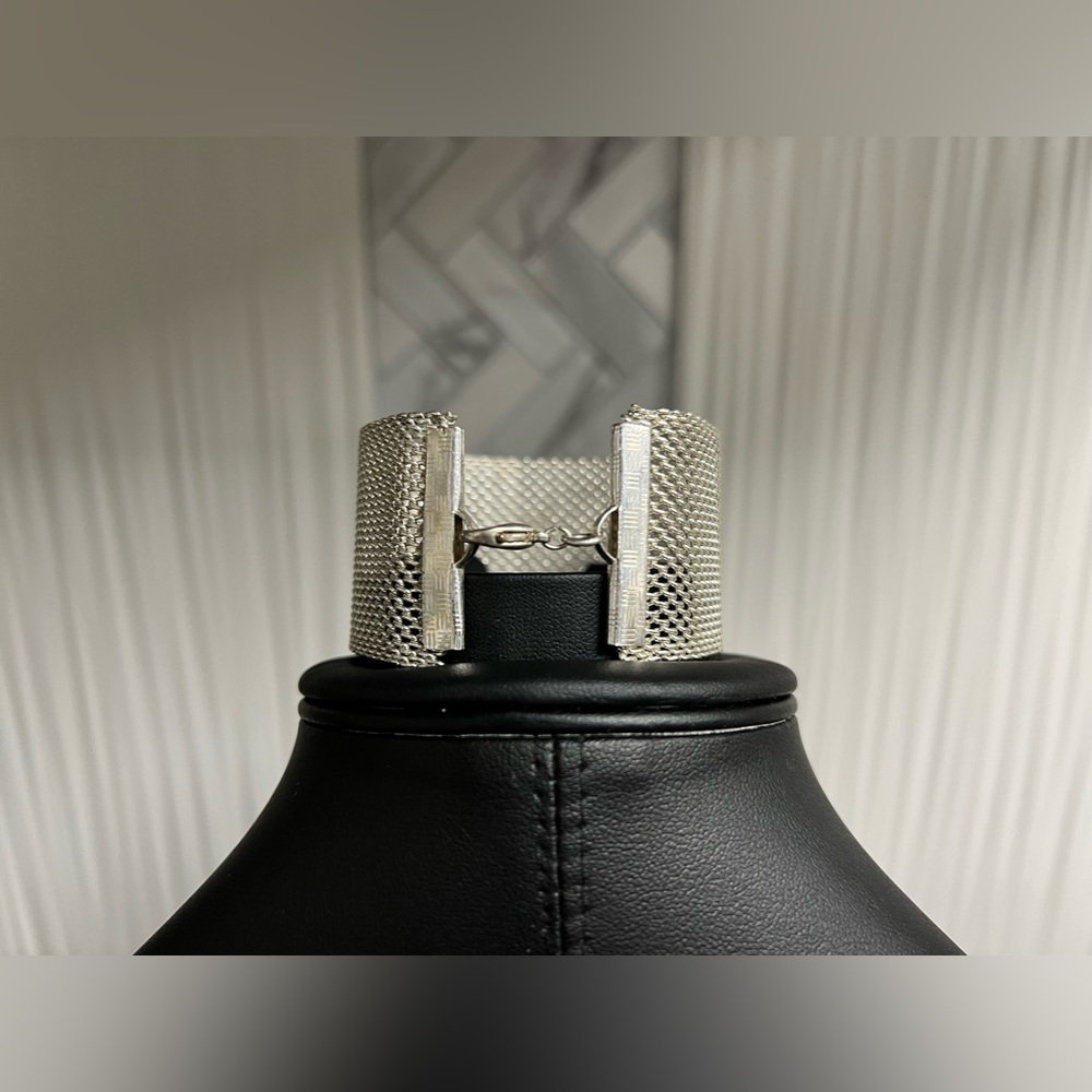 Mesh Silver Tone Metal Bracelet - Picture 2 of 5